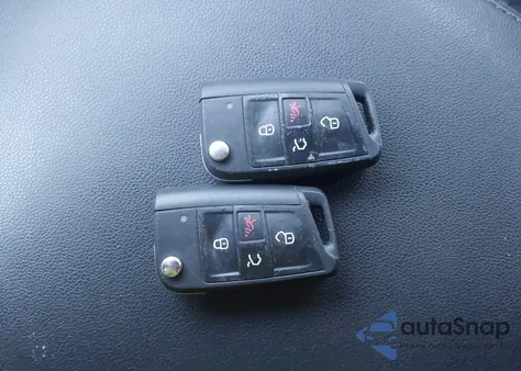 2018 Volkswagen Atlas 2.0T S from USA, damaged, VIN 1V2AP2CA3JC540439